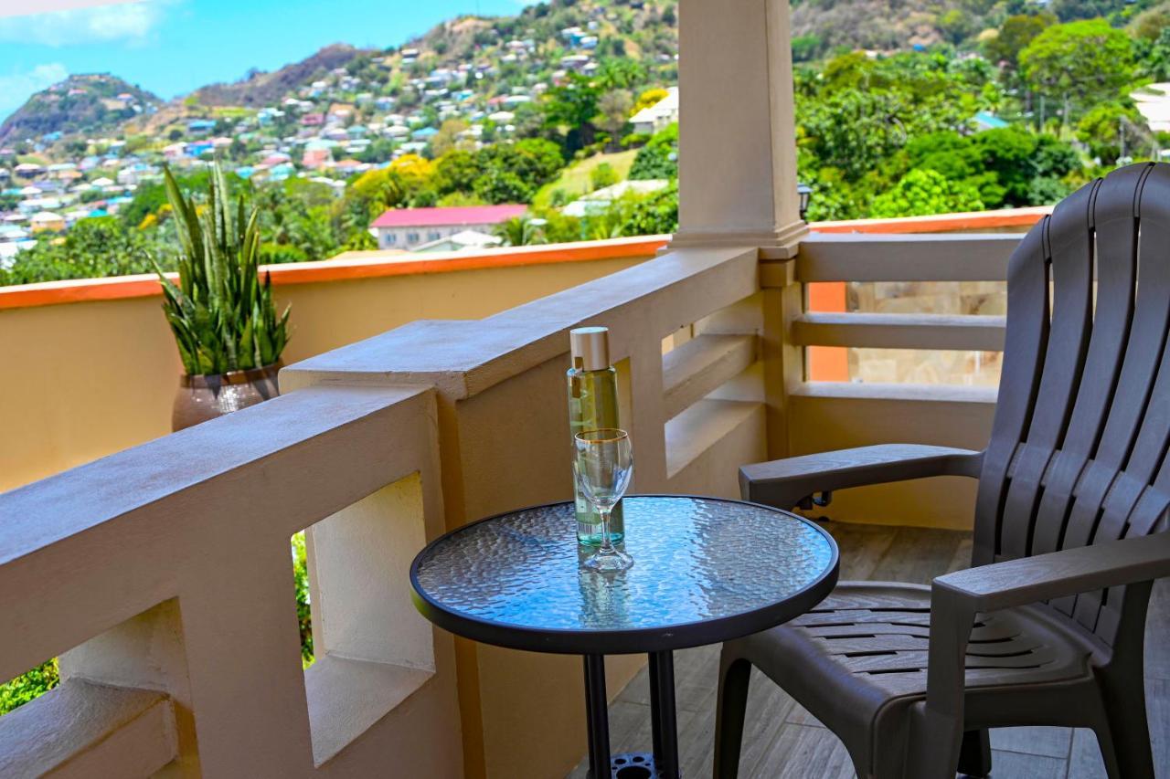 Royal Bliss Apartment Suites Kingstown Buitenkant foto