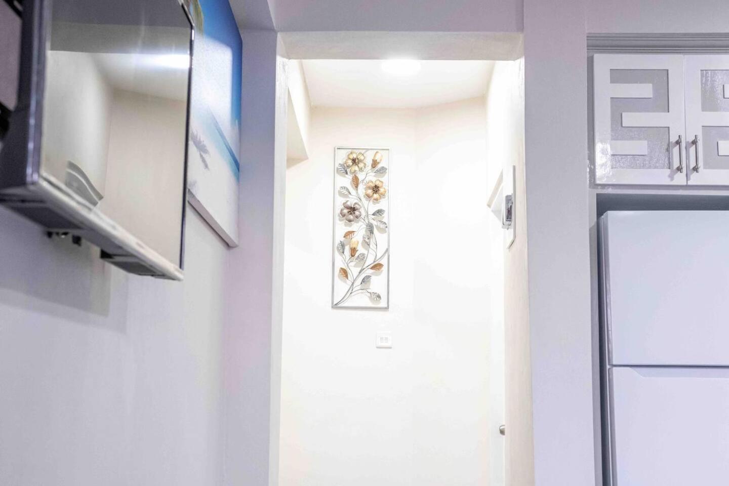 Royal Bliss Apartment Suites Kingstown Buitenkant foto